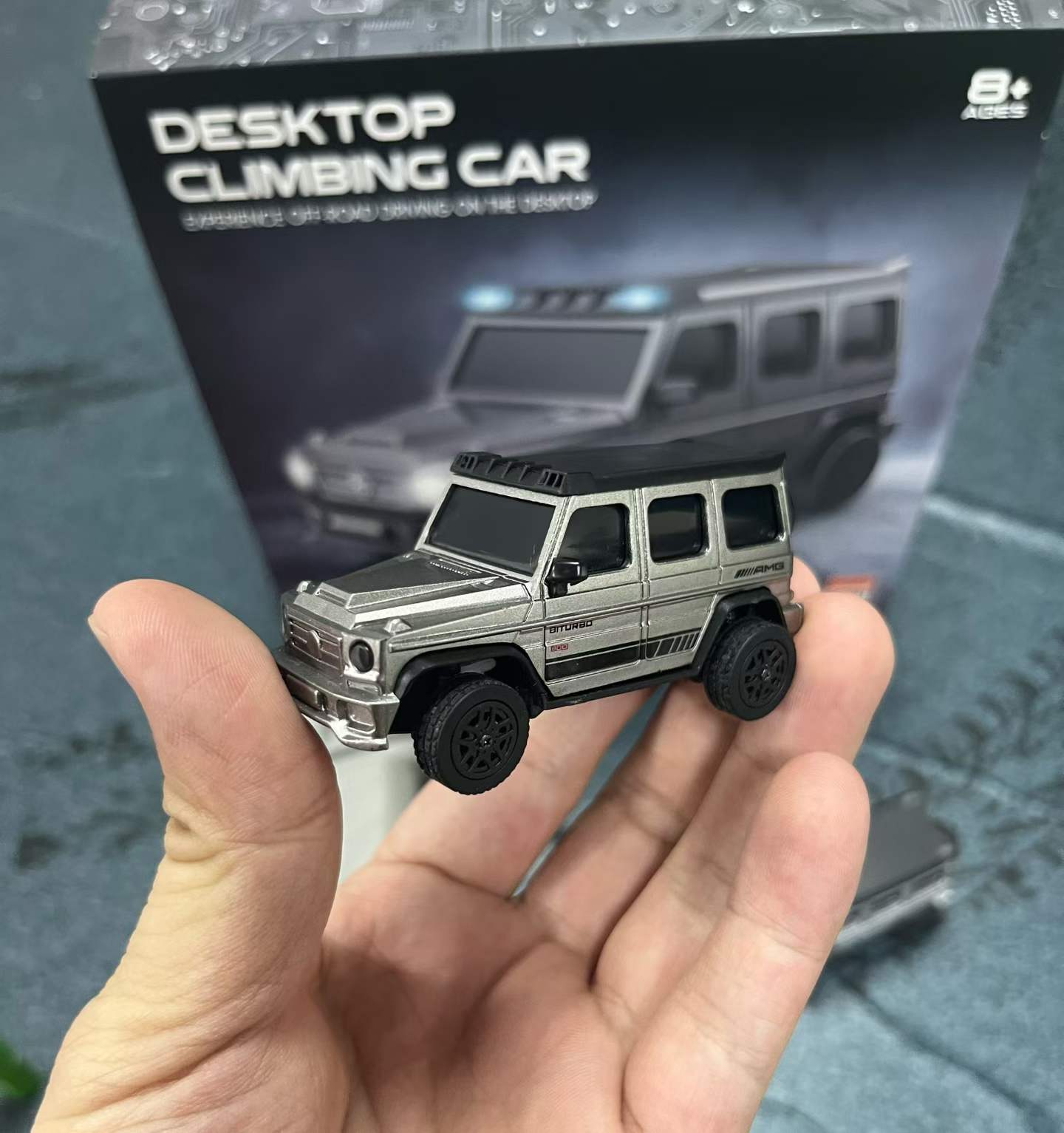 1/64スケールのラジコンクライミングカー。小型オフロード車 - Desk Setup Lamp のレビューと価格