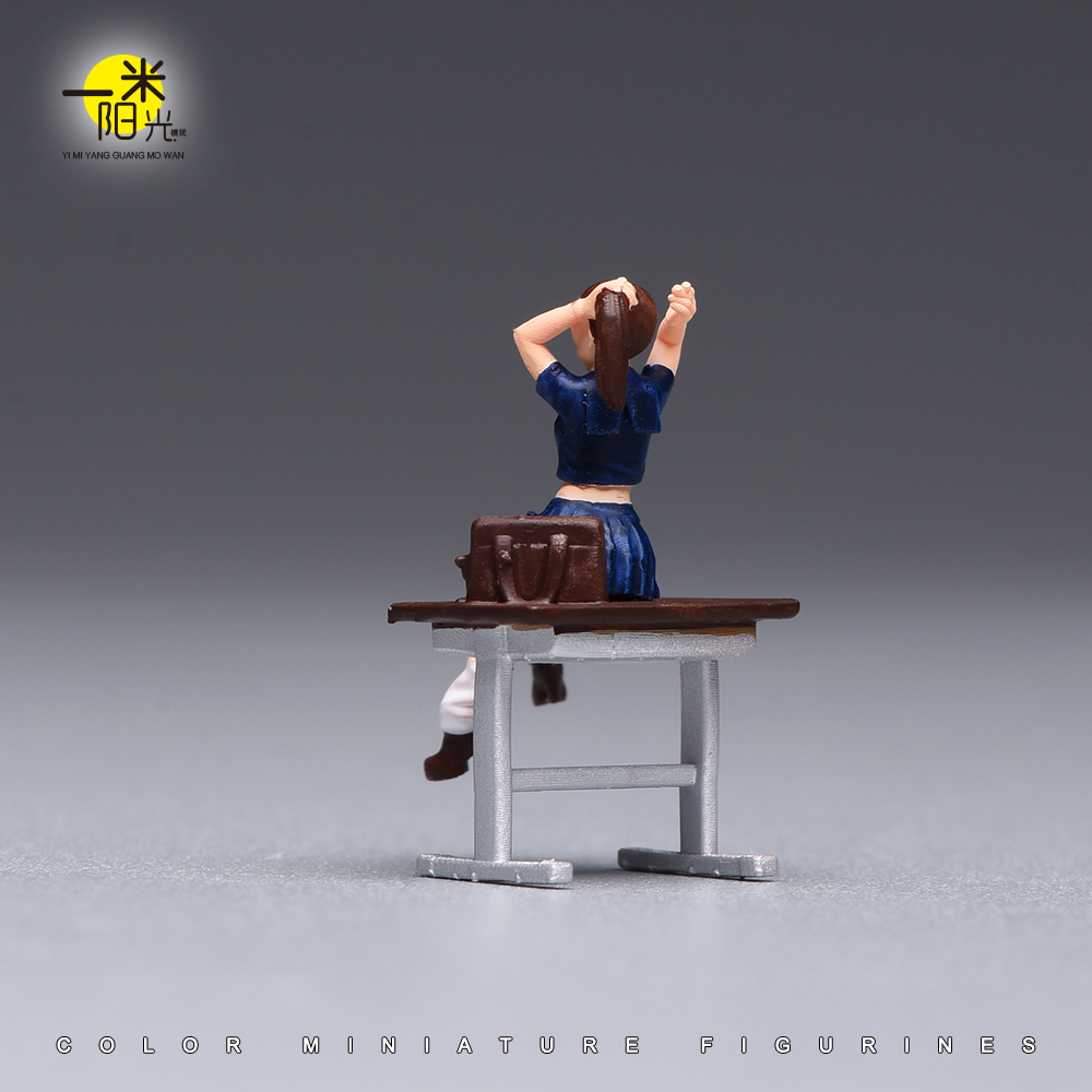 塗装済みミニチュア 1/87 1/64 日本の学生机、美しい - Desk Setup With Tv のレビューと価格