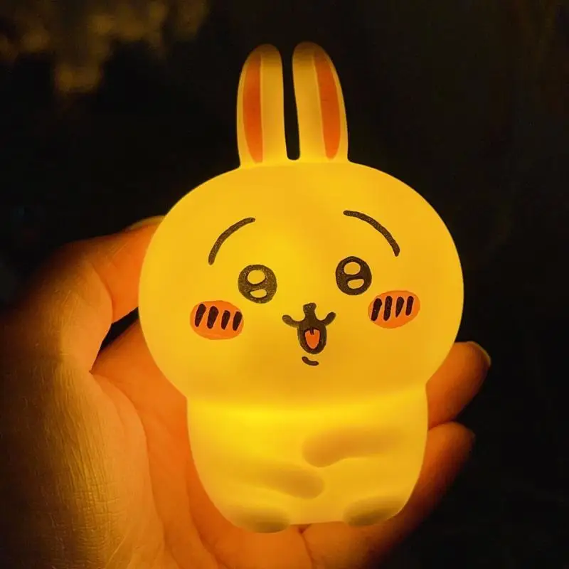 アニメ「ちいかわ」のビニール製人形、夜間照明としても使える、 - Desk Setup Lamp のレビューと価格